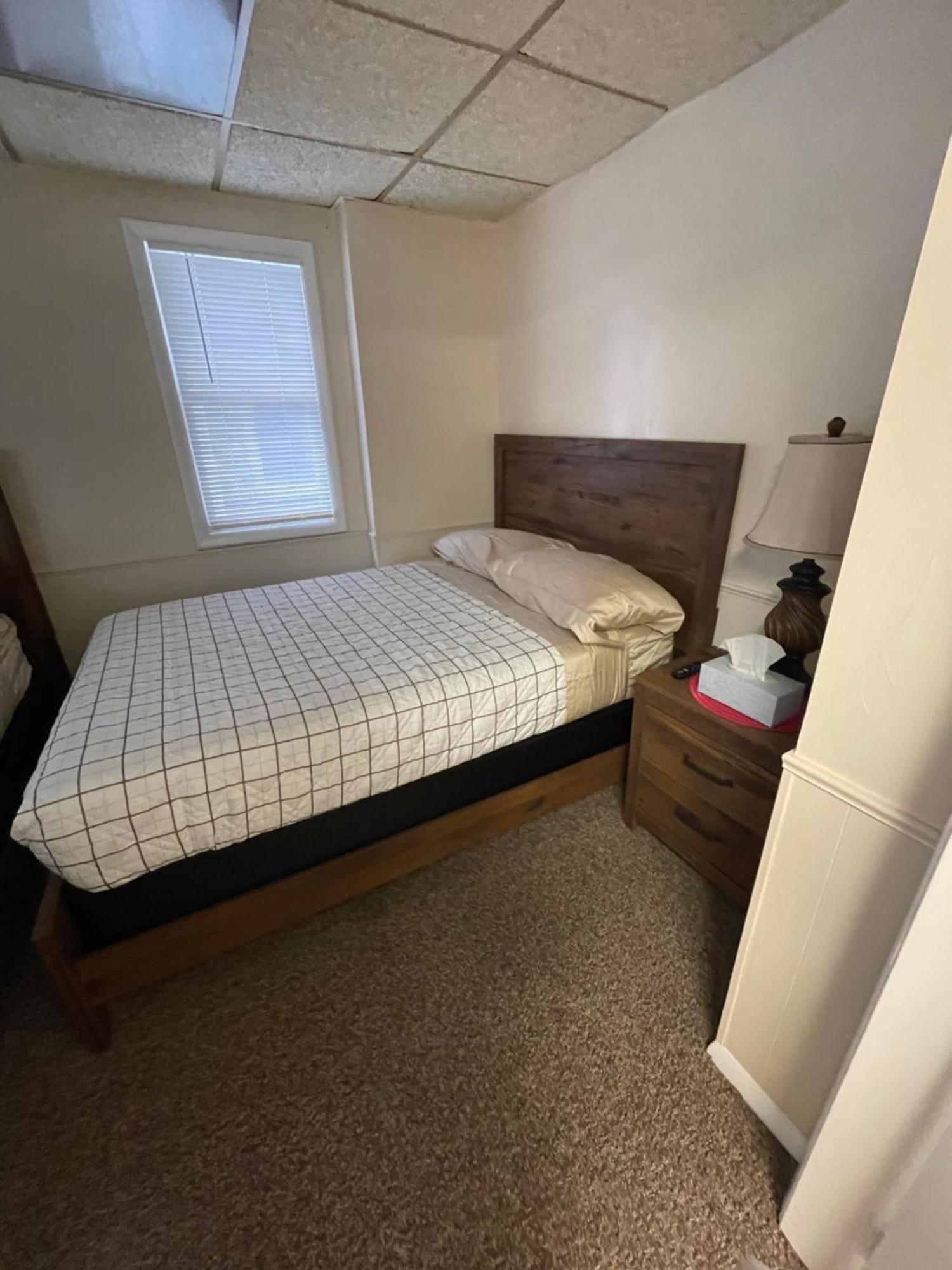 Magnolia Apt 1 Lansing Bagian luar foto